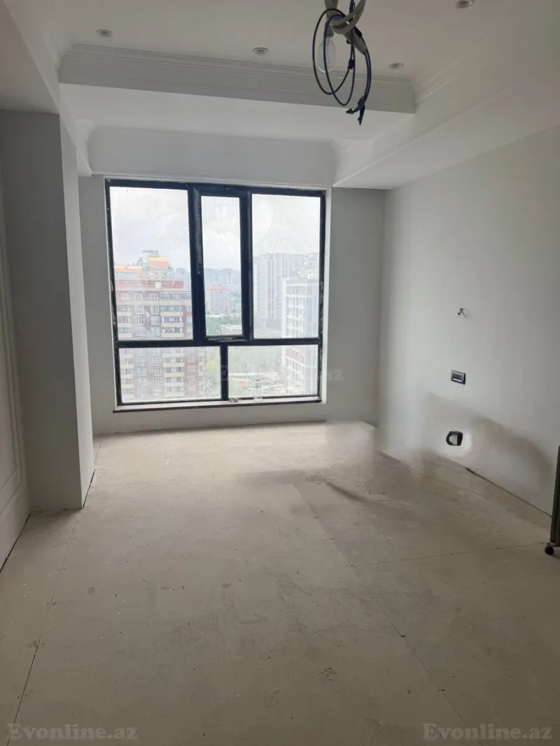 Satılır 3 otaqlı Mənzil Yeni tikili 113 m² 28 May m. - şəkil 3