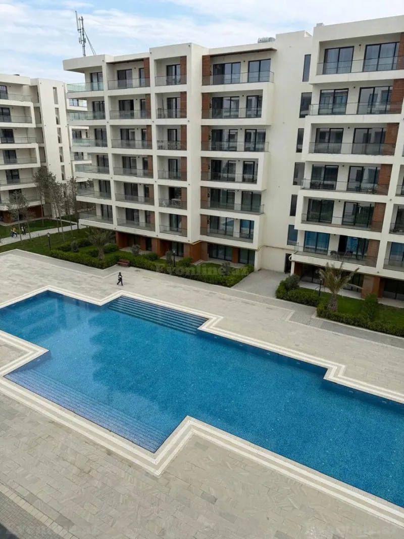 3 otaqlı Mənzil 140 m² Sabunçu r. Kirayə verilir
