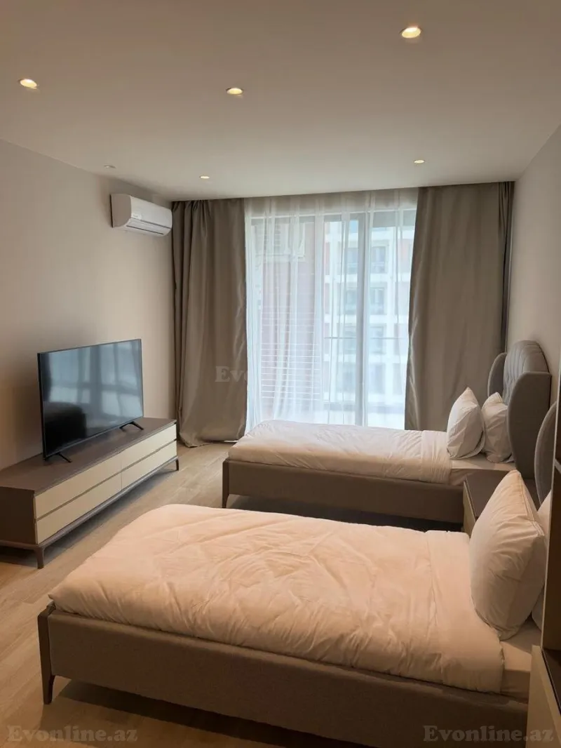 Kirayə verilir 3 otaqlı Mənzil Yeni tikili 140 m² Sabunçu r. - şəkil 8