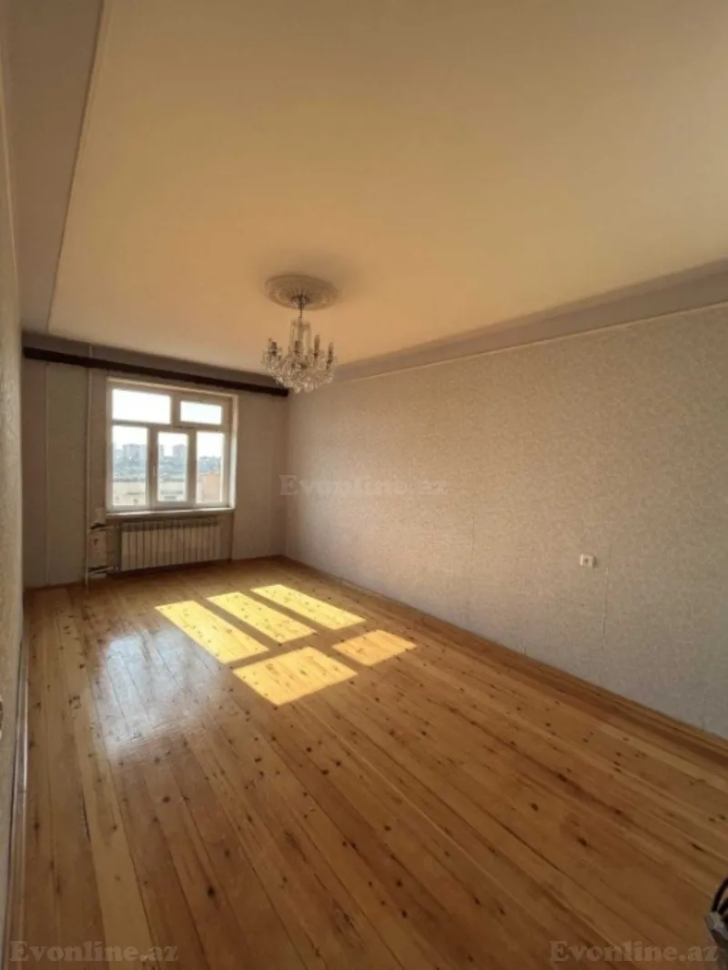 Satılır 2 otaqlı Mənzil Köhnə tikili 65 m² Suraxanı r. - şəkil 3