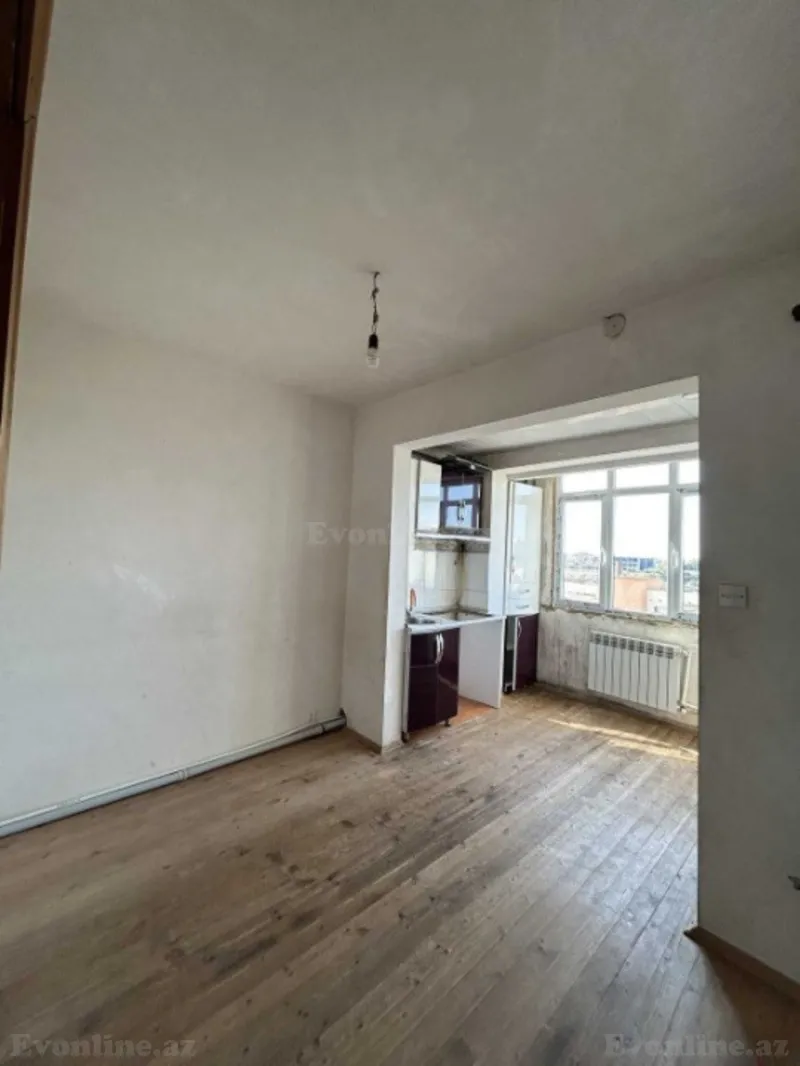 Satılır 2 otaqlı Mənzil Köhnə tikili 65 m² Suraxanı r. - şəkil 5