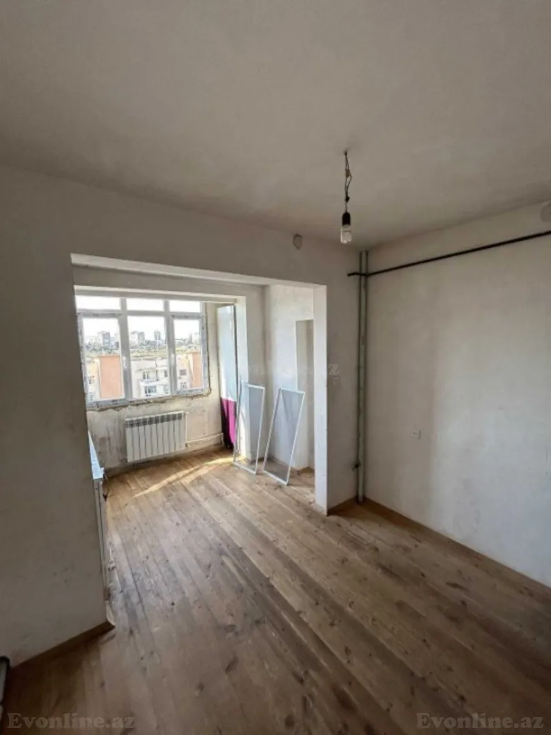 Satılır 2 otaqlı Mənzil Köhnə tikili 65 m² Suraxanı r. - şəkil 7