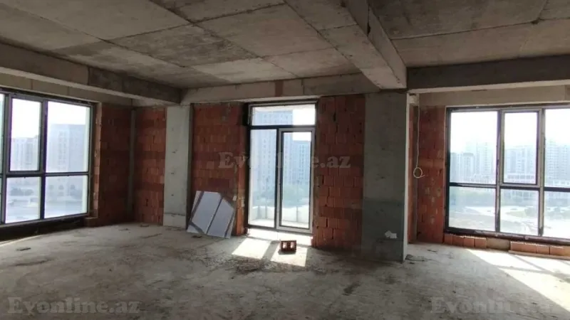 Satılır 4 otaqlı Mənzil Yeni tikili 149 m² 28 May m. - şəkil 3