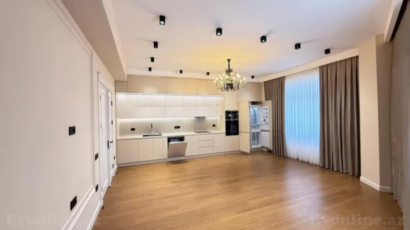 Satılır 4 otaqlı Mənzil Yeni tikili 153 m² Xətai r. - şəkil 2