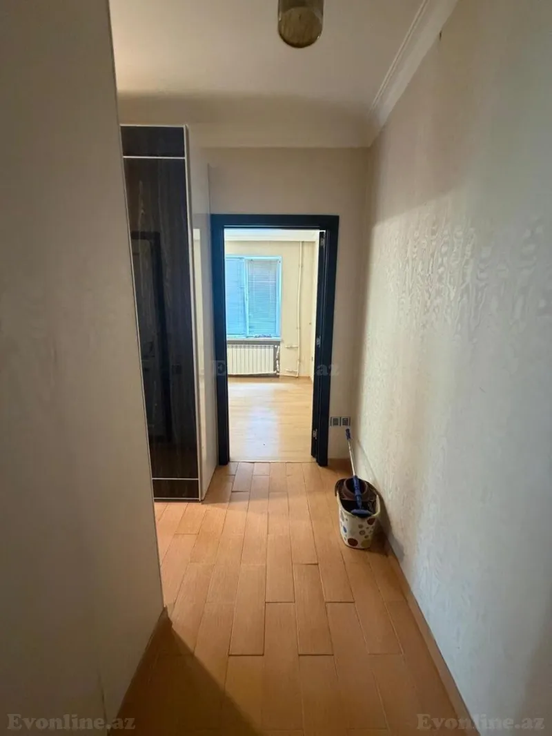 Kirayə verilir 2 otaqlı Mənzil Köhnə tikili 55 m² Nərimanov r. - şəkil 2