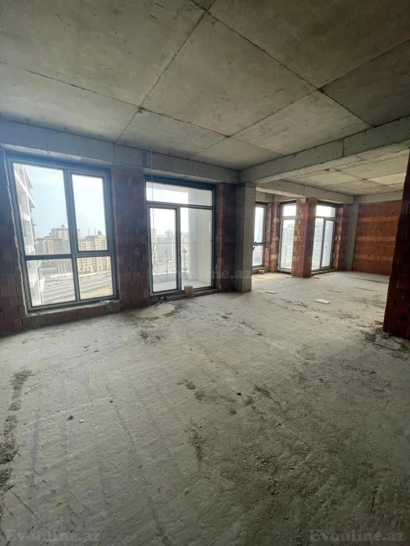Satılır 3 otaqlı Mənzil Yeni tikili 127 m² Koroğlu m. - şəkil 4