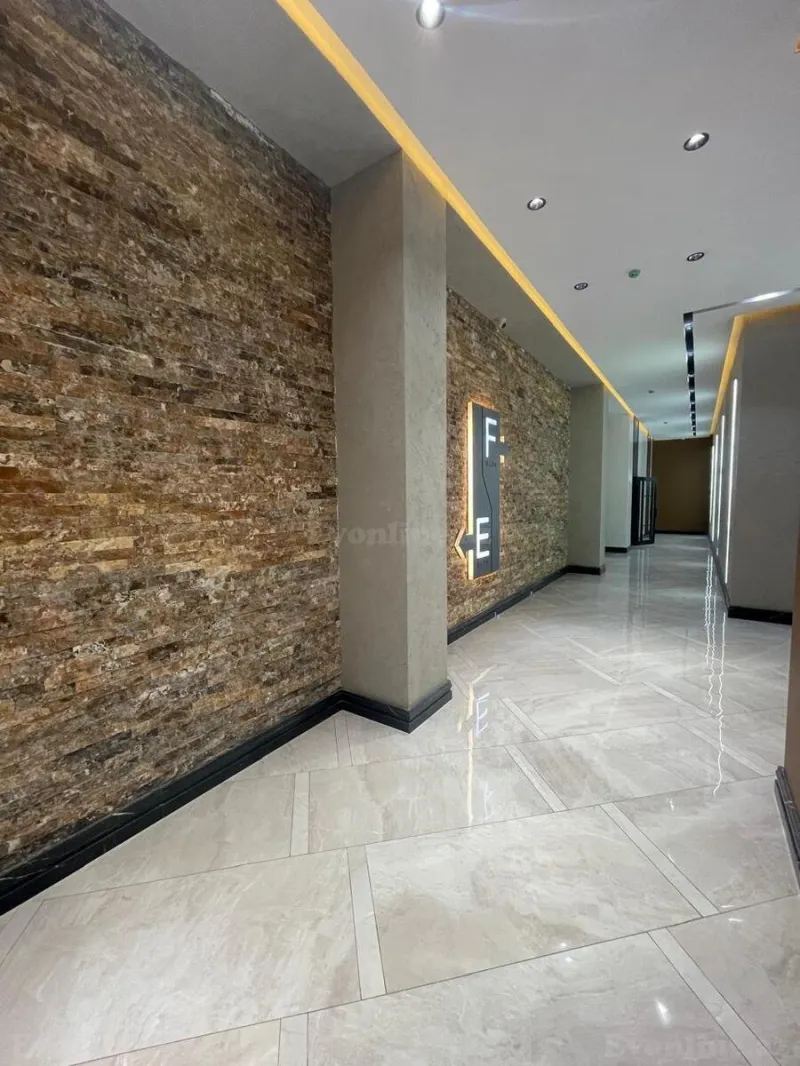 Satılır 3 otaqlı Mənzil Yeni tikili 127 m² Koroğlu m. - şəkil 9