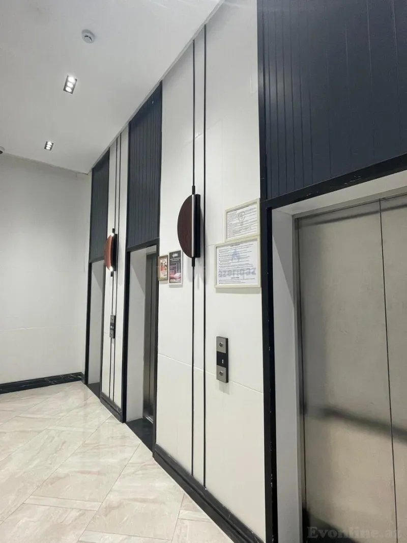 Satılır 3 otaqlı Mənzil Yeni tikili 127 m² Koroğlu m. - şəkil 13