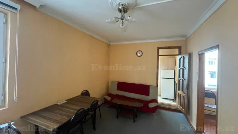 Kirayə verilir 2 otaqlı Mənzil Köhnə tikili 50 m² 3-cü mikrorayon - şəkil 2