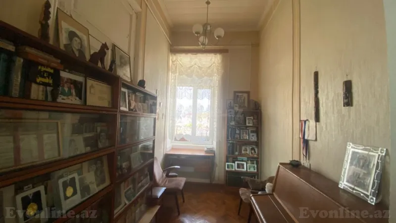 Satılır 4 otaqlı Mənzil Köhnə tikili 110 m² İçərişəhər m. - şəkil 4