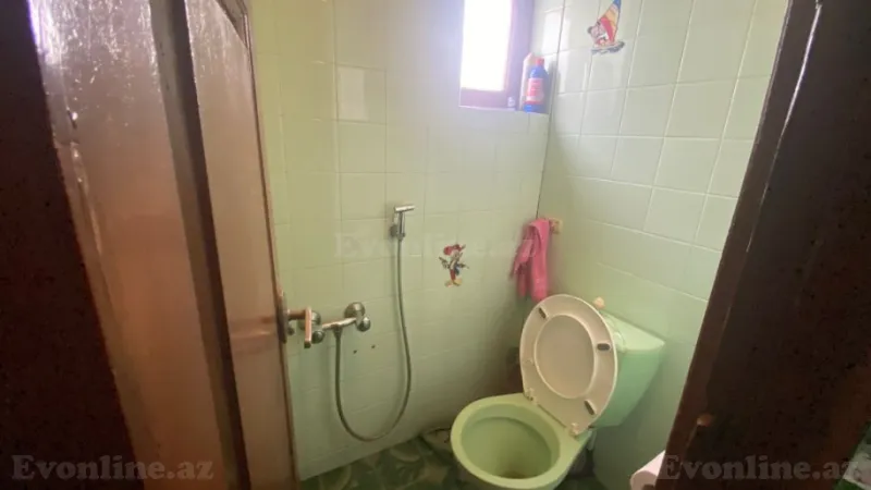 Satılır 4 otaqlı Mənzil Köhnə tikili 110 m² İçərişəhər m. - şəkil 8