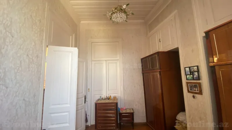 Satılır 4 otaqlı Mənzil Köhnə tikili 110 m² İçərişəhər m. - şəkil 25