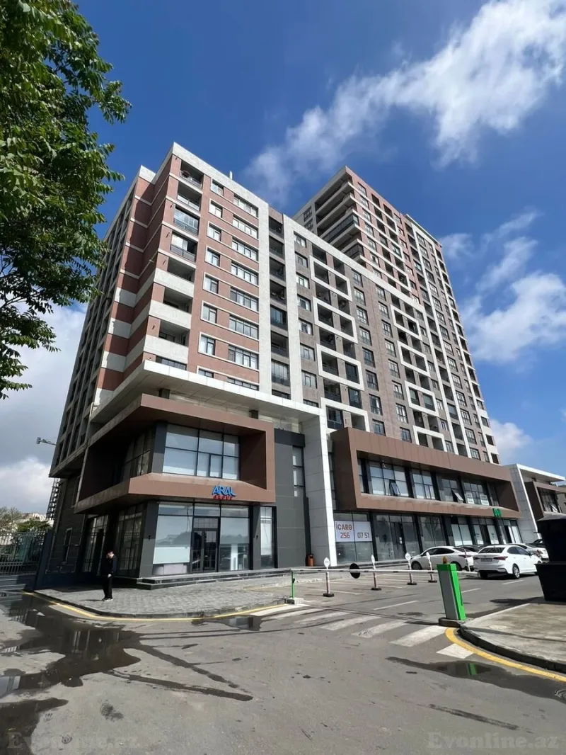 Satılır 4 otaqlı Mənzil Yeni tikili 240 m² 8 Noyabr m. - şəkil 2