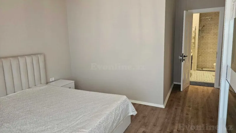 Kirayə verilir 3 otaqlı Mənzil Yeni tikili 140 m² Xətai r. - şəkil 8