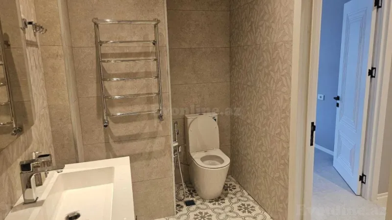 Kirayə verilir 3 otaqlı Mənzil Yeni tikili 140 m² Xətai r. - şəkil 10