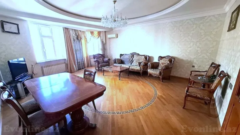 Satılır 4 otaqlı Mənzil Yeni tikili 150 m² 28 May m. - şəkil 3