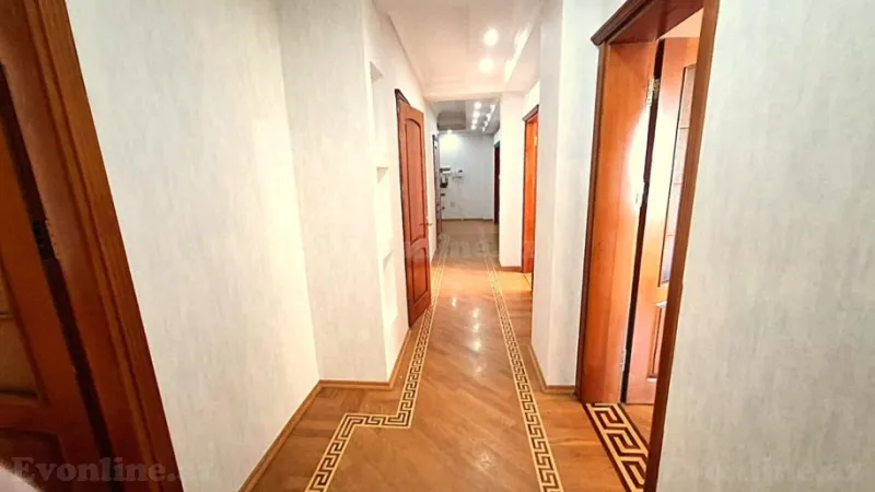 Satılır 4 otaqlı Mənzil Yeni tikili 150 m² 28 May m. - şəkil 4