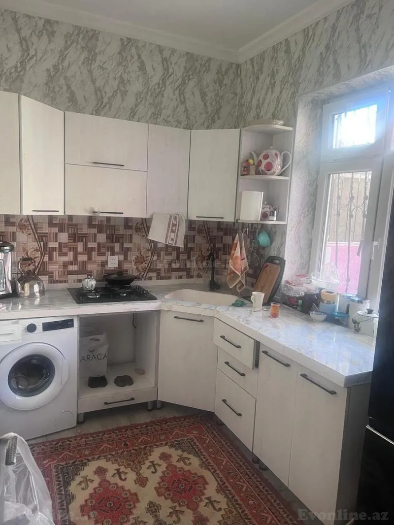 Kirayə verilir 3 otaqlı Mənzil Köhnə tikili 70 m² Xırdalan