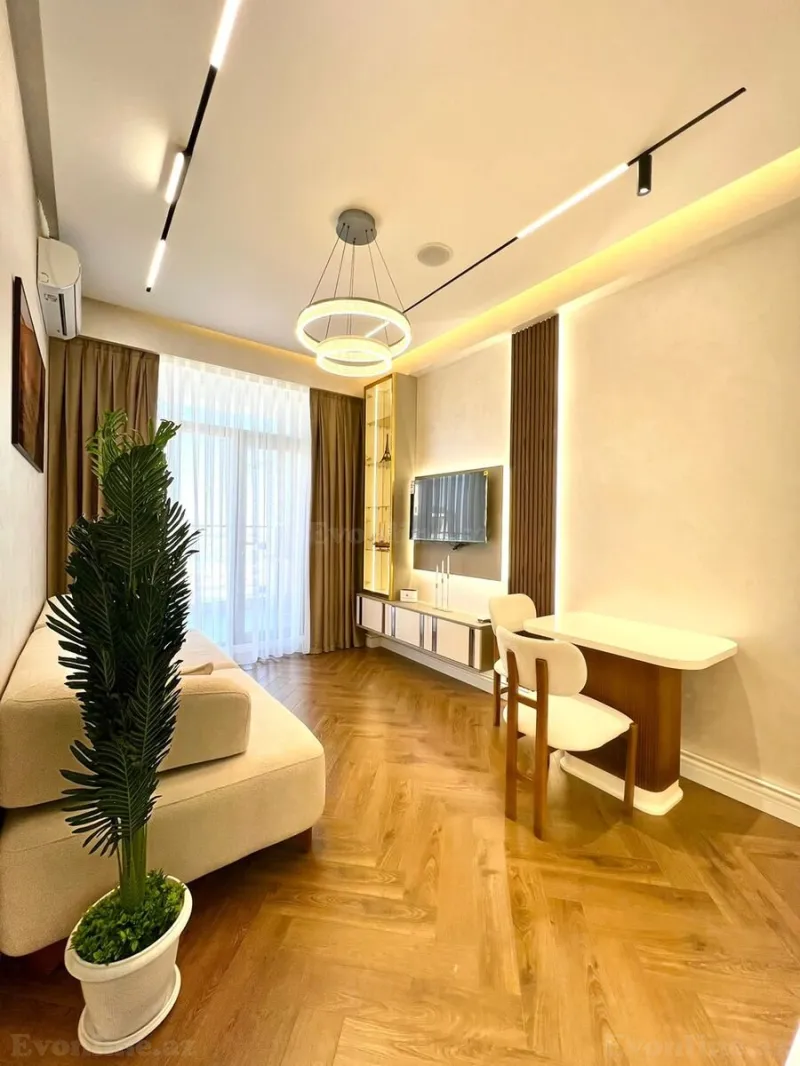 Satılır 2 otaqlı Mənzil Yeni tikili 47 m² Koroğlu m. - şəkil 3