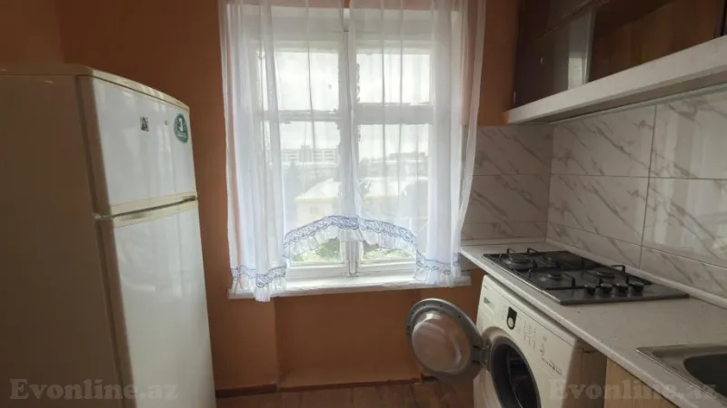 Kirayə verilir 2 otaqlı Mənzil Köhnə tikili 55 m² Nərimanov r. - şəkil 8