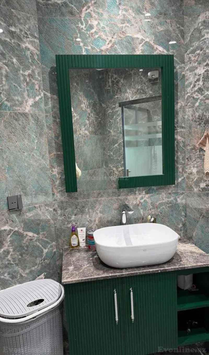 Satılır 4 otaqlı Mənzil Yeni tikili 247 m² 28 May m. - şəkil 9