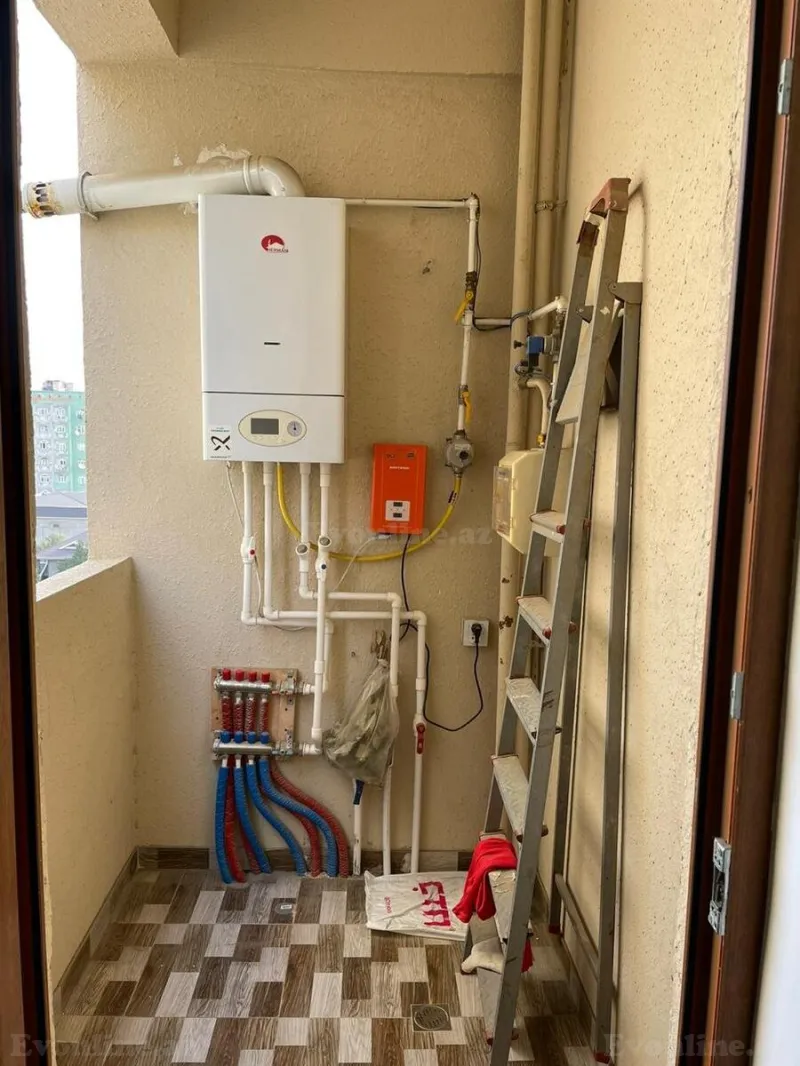 Kirayə verilir 2 otaqlı Mənzil Yeni tikili 70 m² Nərimanov r. - şəkil 16