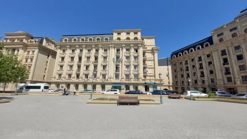 Satılır 3 otaqlı Mənzil Köhnə tikili 80 m² Bayıl - şəkil 2