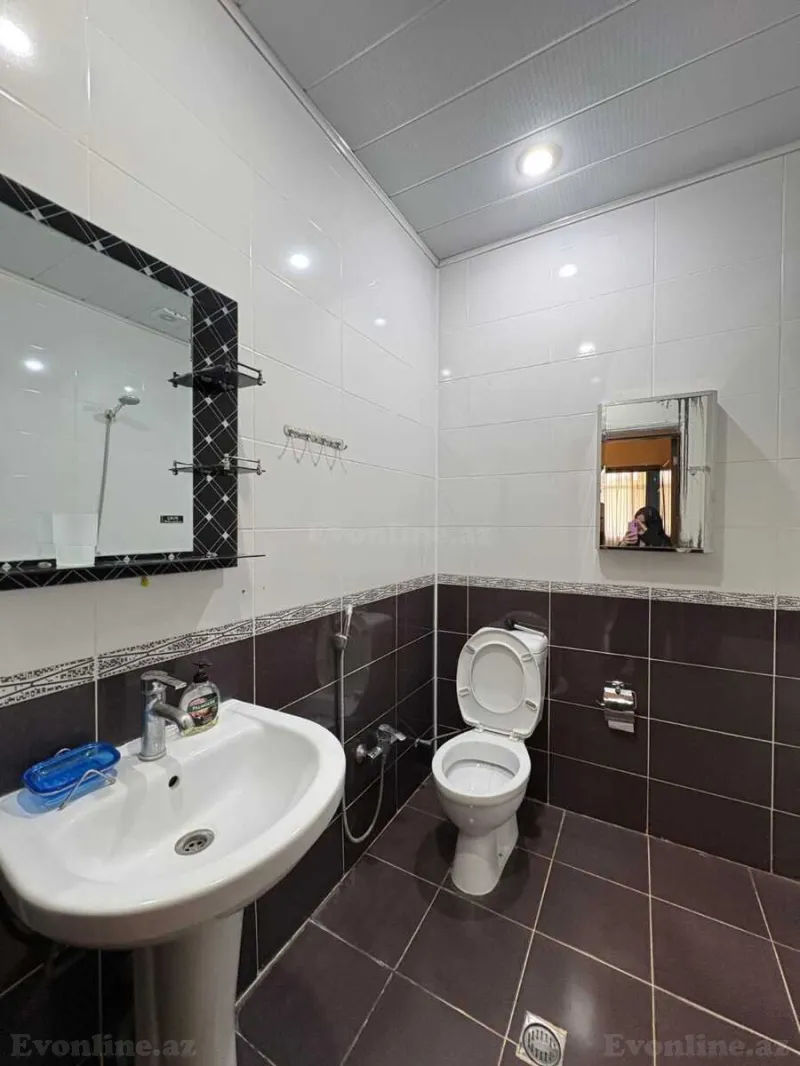 Kirayə verilir 4 otaqlı Mənzil Yeni tikili 160 m² Elmlər Akademiyası m. - şəkil 16