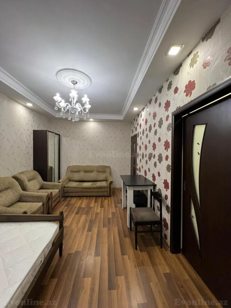 Satılır 2 otaqlı Mənzil Köhnə tikili 45 m² 2-ci mikrorayon - şəkil 4