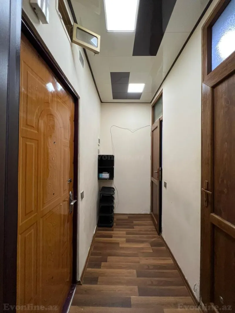 Satılır 2 otaqlı Mənzil Köhnə tikili 45 m² 2-ci mikrorayon - şəkil 5