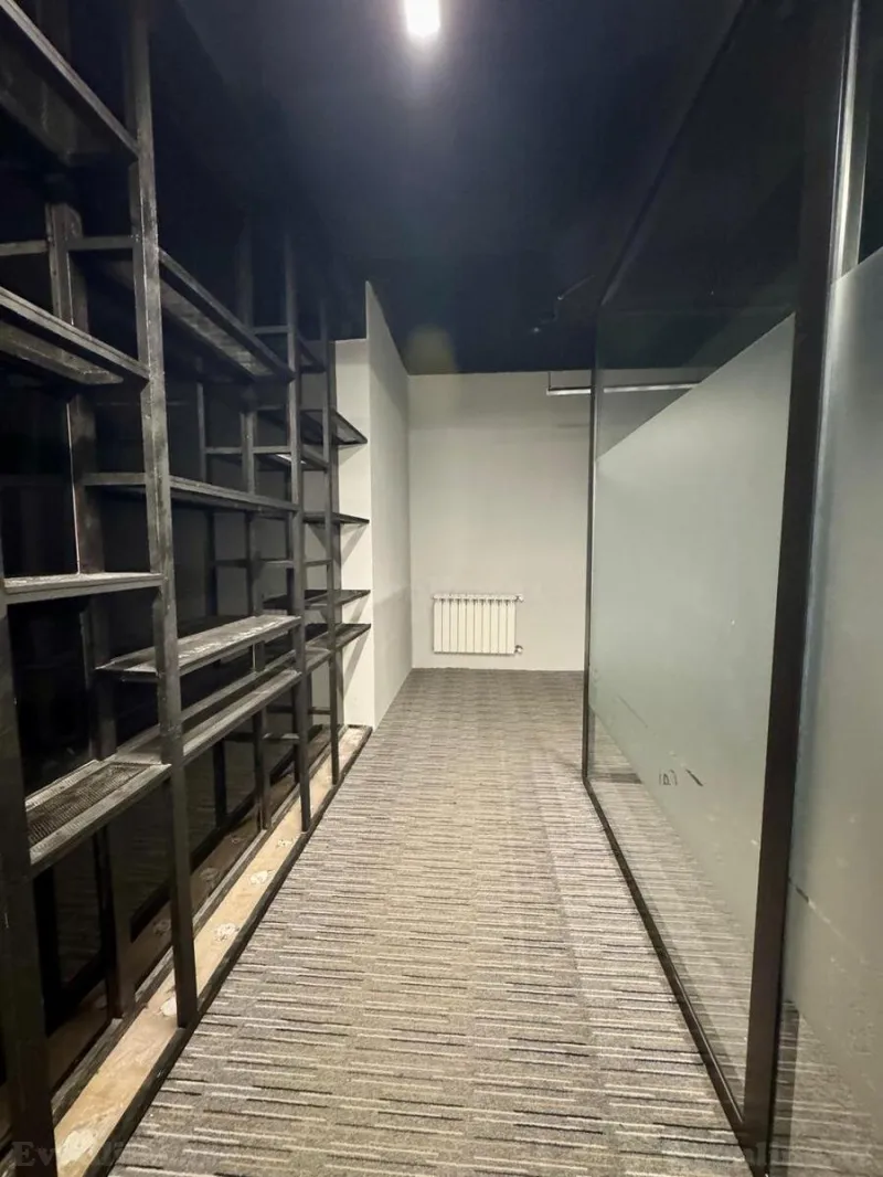 Kirayə verilir Ofis 117 m² Yasamal - şəkil 9