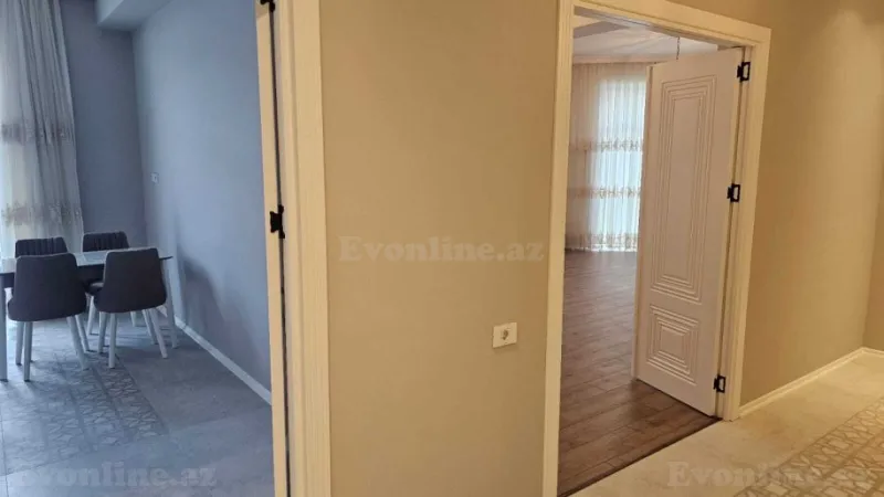 Kirayə verilir 3 otaqlı Mənzil Yeni tikili 140 m² Xətai r. - şəkil 16