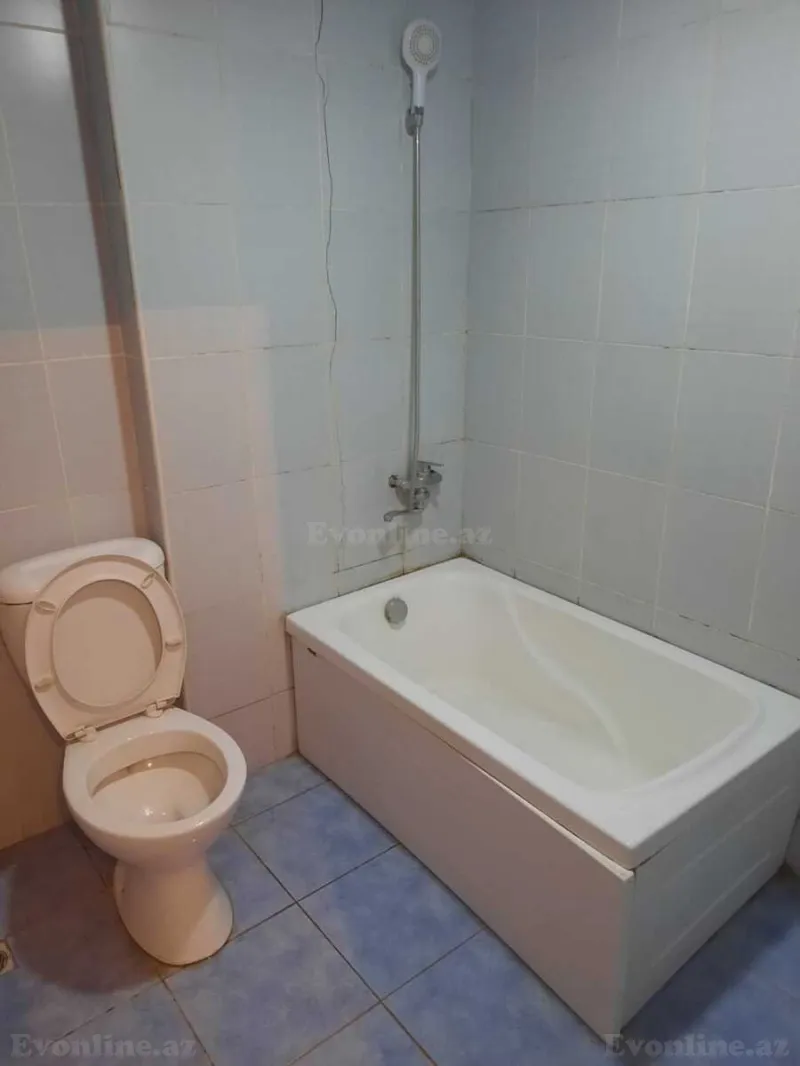 Kirayə verilir 1 otaqlı Mənzil Köhnə tikili 60 m² Gənclik m. - şəkil 3