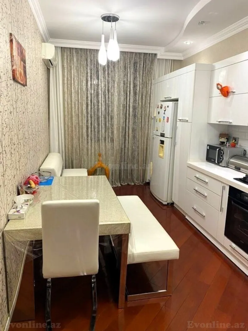 Satılır 4 otaqlı Mənzil Yeni tikili 207 m² Gənclik m. - şəkil 11