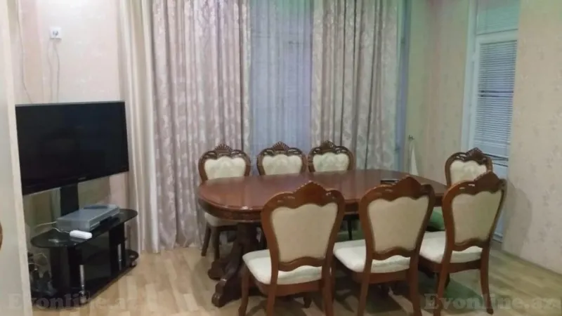 2 otaqlı Mənzil 95 m² Nəriman Nərimanov m. Kirayə verilir