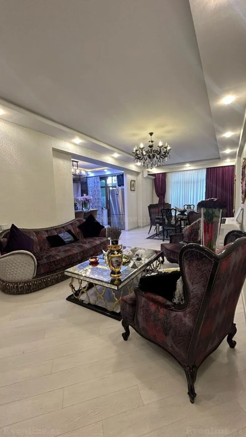 3 otaqlı Mənzil 200 m² Nəriman Nərimanov m. Kirayə verilir
