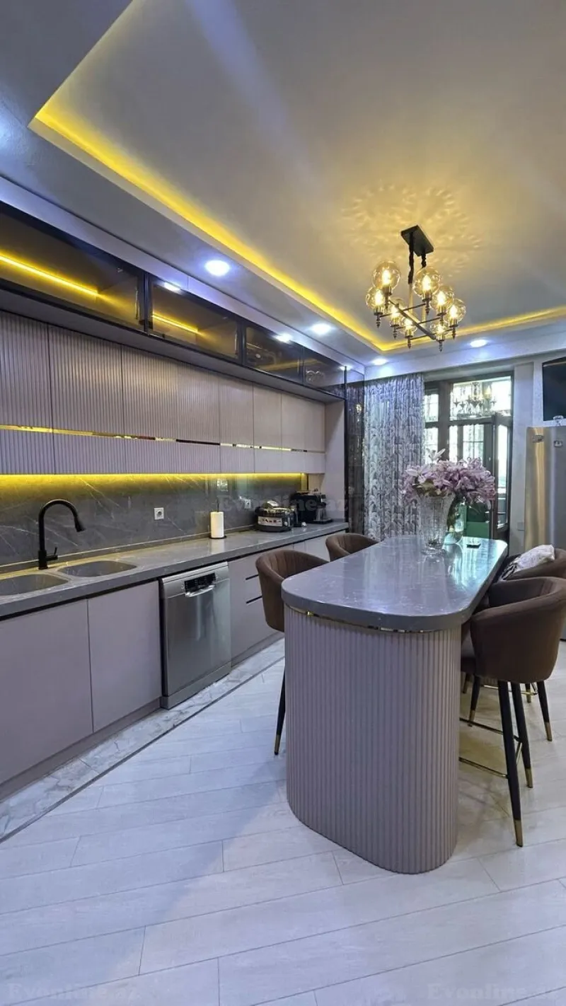 Kirayə verilir 3 otaqlı Mənzil Yeni tikili 200 m² Nəriman Nərimanov m. - şəkil 6