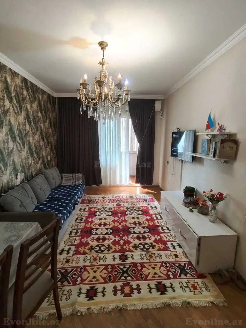 Satılır 3 otaqlı Mənzil Köhnə tikili 60 m² İnşaatçılar m. - şəkil 4