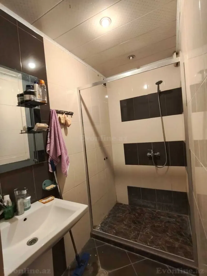 Satılır 3 otaqlı Mənzil Köhnə tikili 60 m² İnşaatçılar m. - şəkil 11