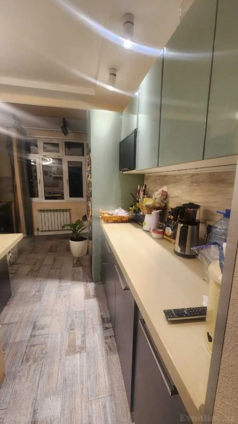 Satılır 2 otaqlı Mənzil Köhnə tikili 60 m² Nizami m. - şəkil 13