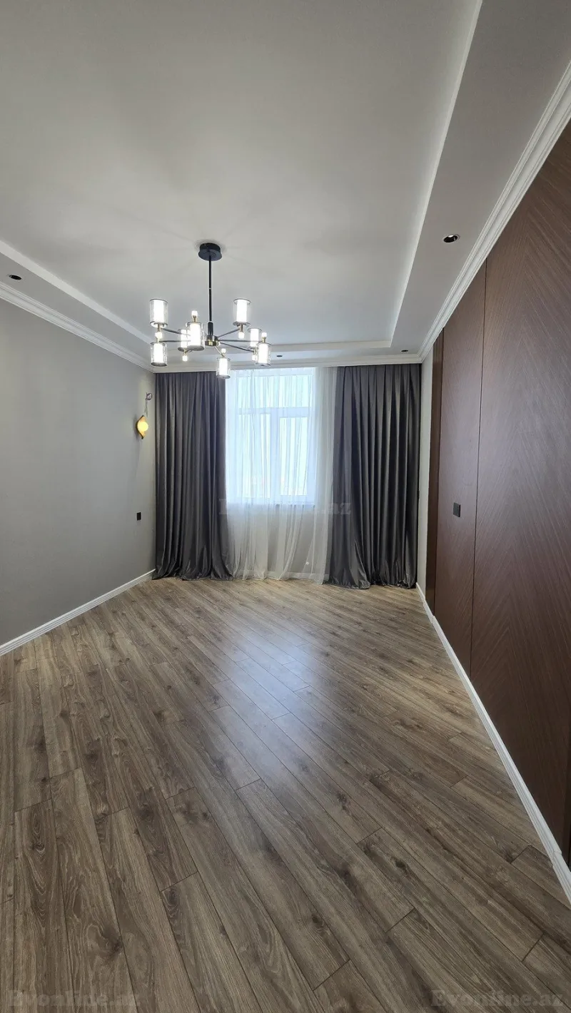 Satılır 3 otaqlı Mənzil Yeni tikili 81 m² Xırdalan