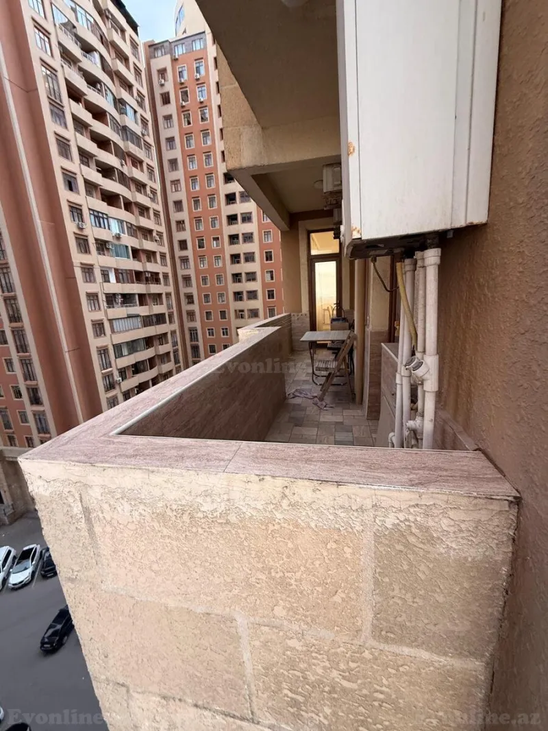 Satılır 4 otaqlı Mənzil Yeni tikili 138 m² Yasamal r. - şəkil 5