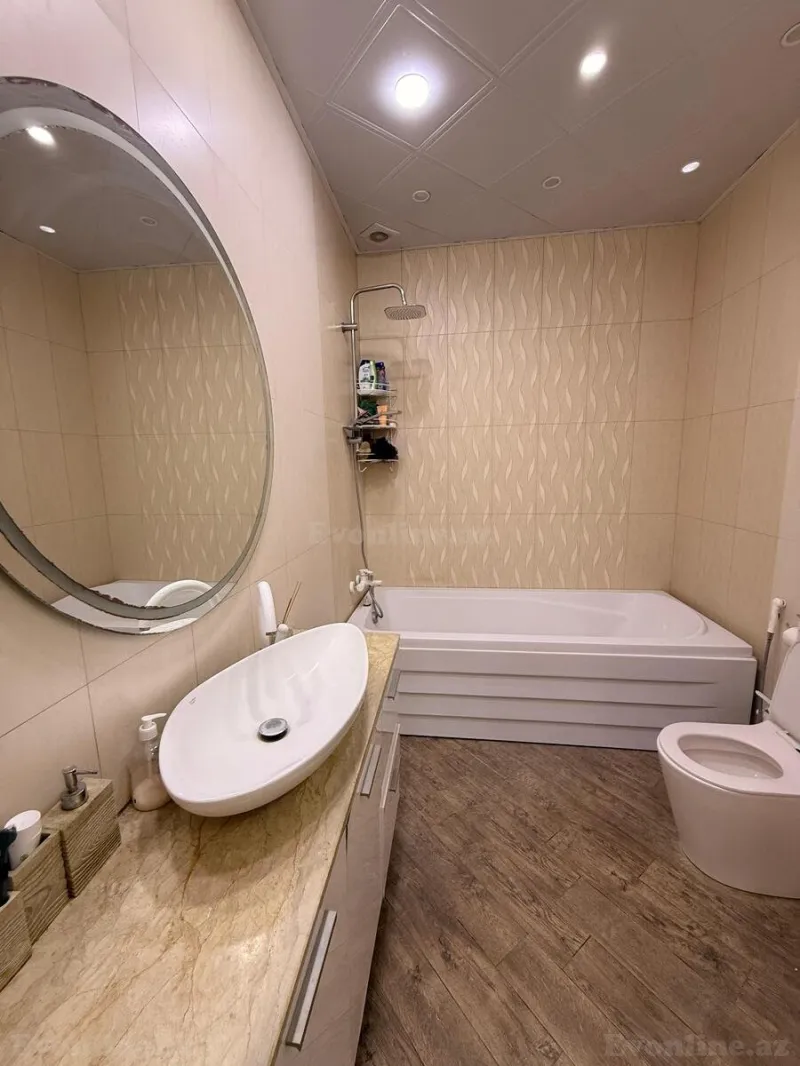 Satılır 4 otaqlı Mənzil Yeni tikili 138 m² Yasamal r. - şəkil 12