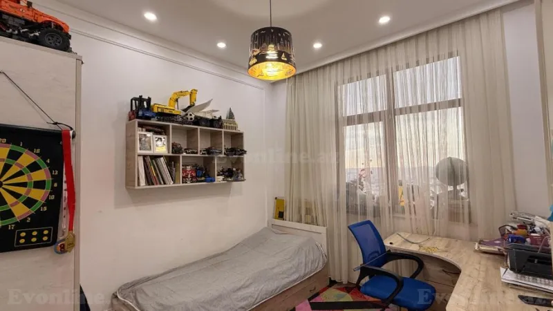 Satılır 4 otaqlı Mənzil Yeni tikili 138 m² Yasamal r. - şəkil 15