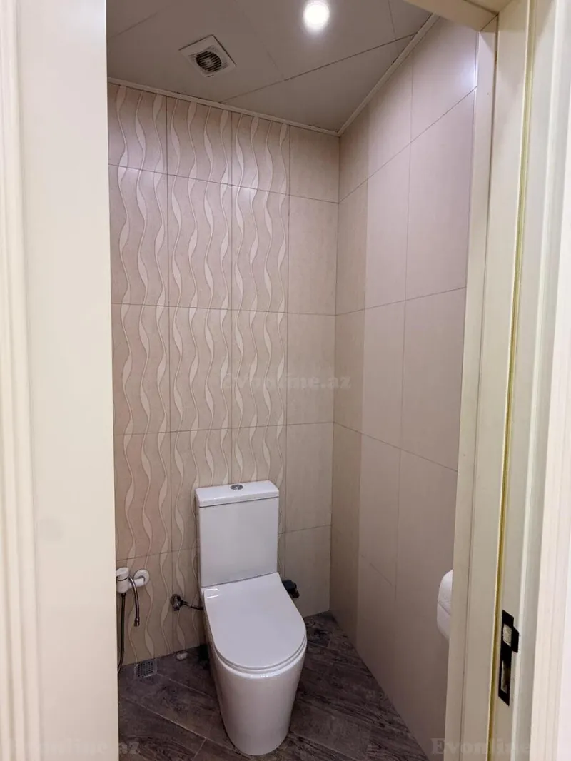 Satılır 4 otaqlı Mənzil Yeni tikili 138 m² Yasamal r. - şəkil 23