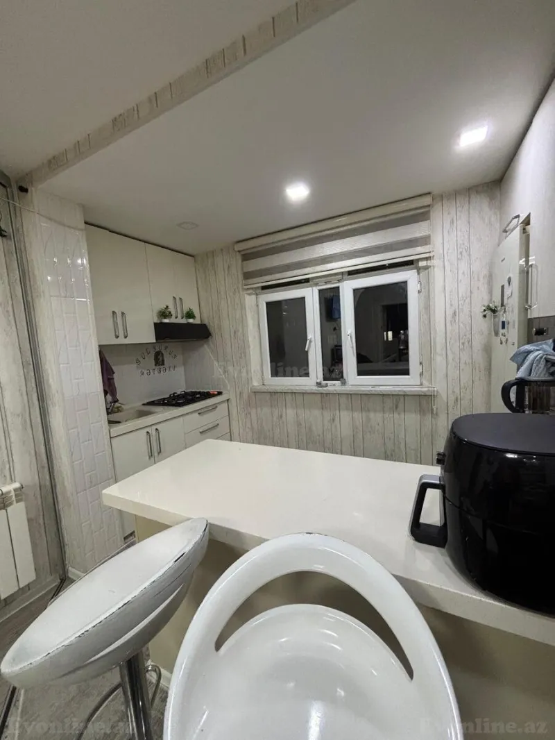 Satılır 2 otaqlı Mənzil Köhnə tikili 43 m² 2-ci mikrorayon - şəkil 11