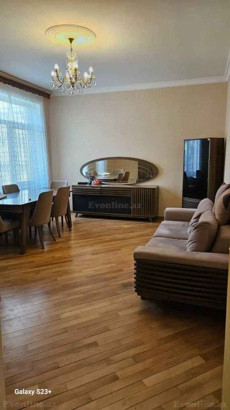 Satılır 2 otaqlı Mənzil Yeni tikili 90 m² Memar Əcəmi m. - şəkil 3