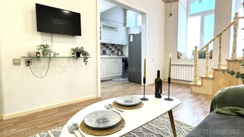 Kirayə verilir 2 otaqlı Mənzil Köhnə tikili 55 m² İçərişəhər m. - şəkil 4