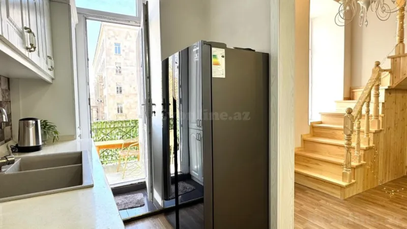 Kirayə verilir 2 otaqlı Mənzil Köhnə tikili 55 m² İçərişəhər m. - şəkil 9