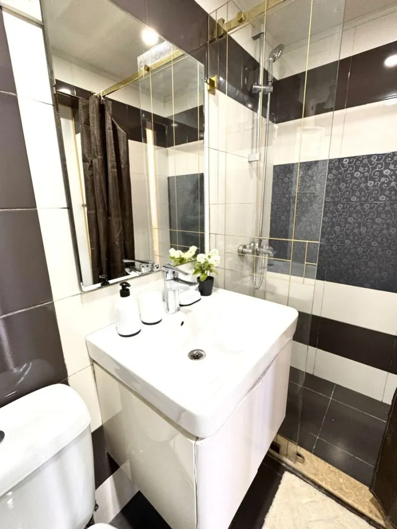 Kirayə verilir 2 otaqlı Mənzil Köhnə tikili 55 m² İçərişəhər m. - şəkil 12